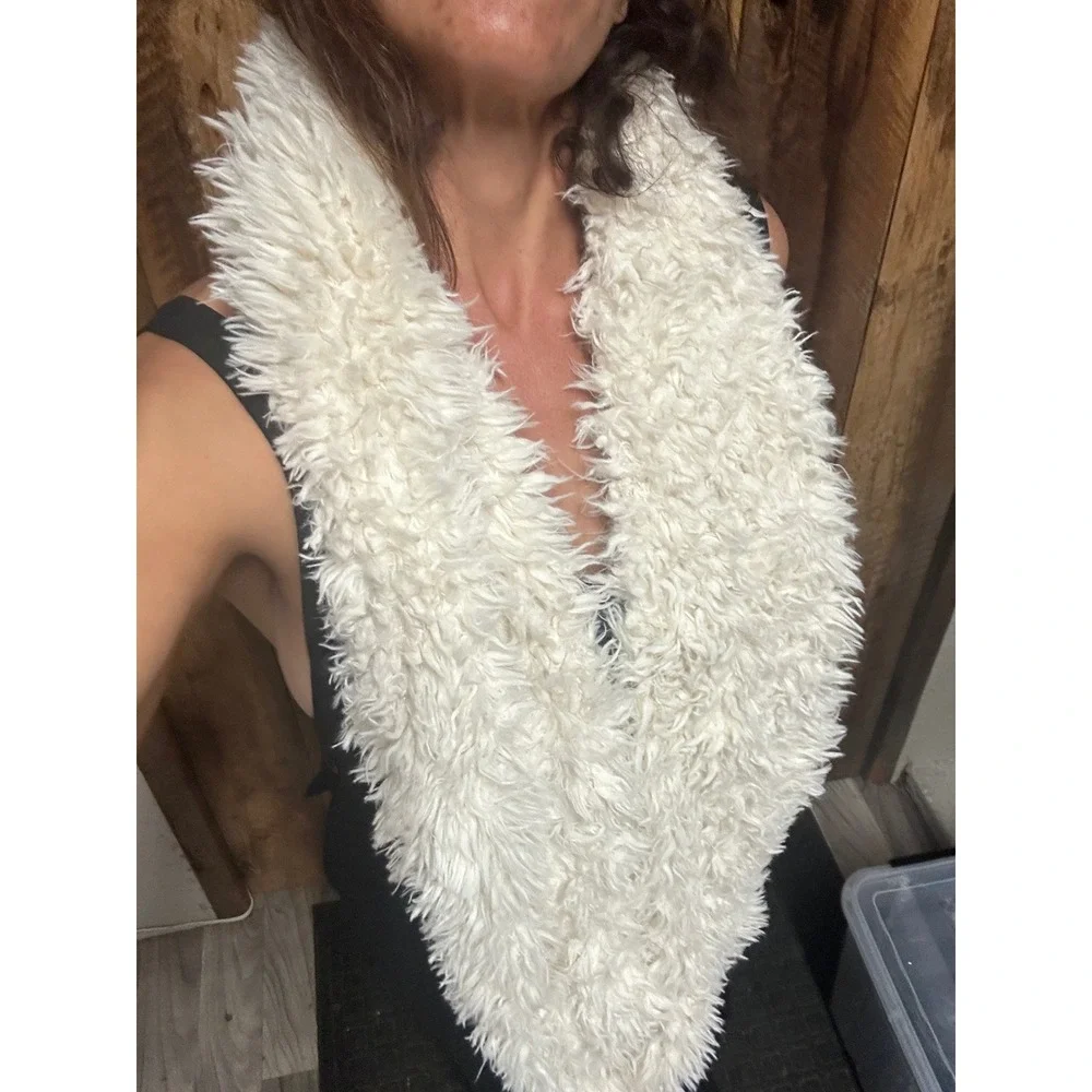 Cream Faux Fur Infinity Scarf Women's Soft Plush Winter Cozy Fuzzy Shawl Boho